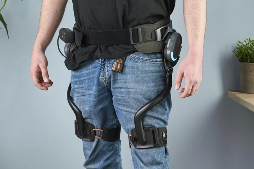 Mécanisme d'un exosquelette de hanche Dnsys X1