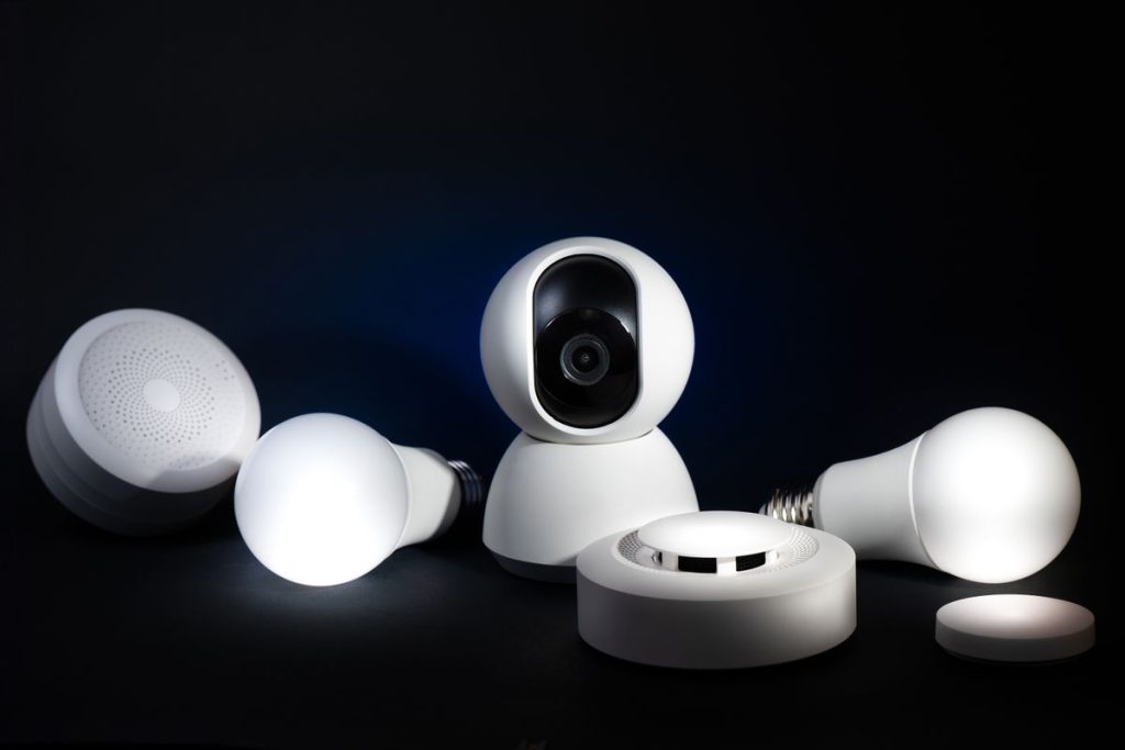 Zigbee vs Z-Wave : quel protocole domotique choisir ?