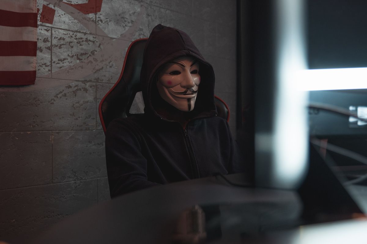 Dark web : mythes, réalités et risques à connaître