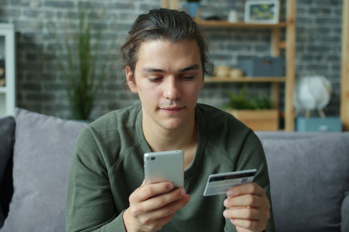 Smartphone reconditionné : bien l’acheter en 2026
